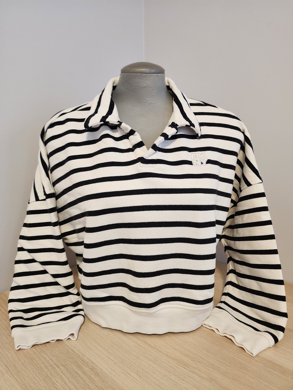 Cropped Black and White Striped Collared Sweater Medium Minimalist